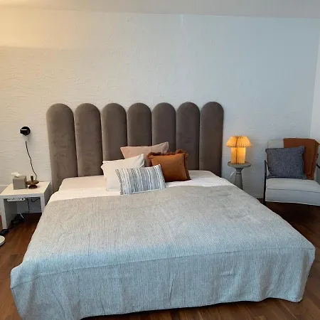 Biel-bruegg Bed & Breakfast