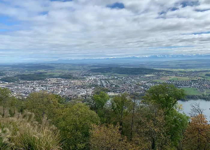 לינה וארוחת בוקר Biel-bruegg Brugg (Bern)